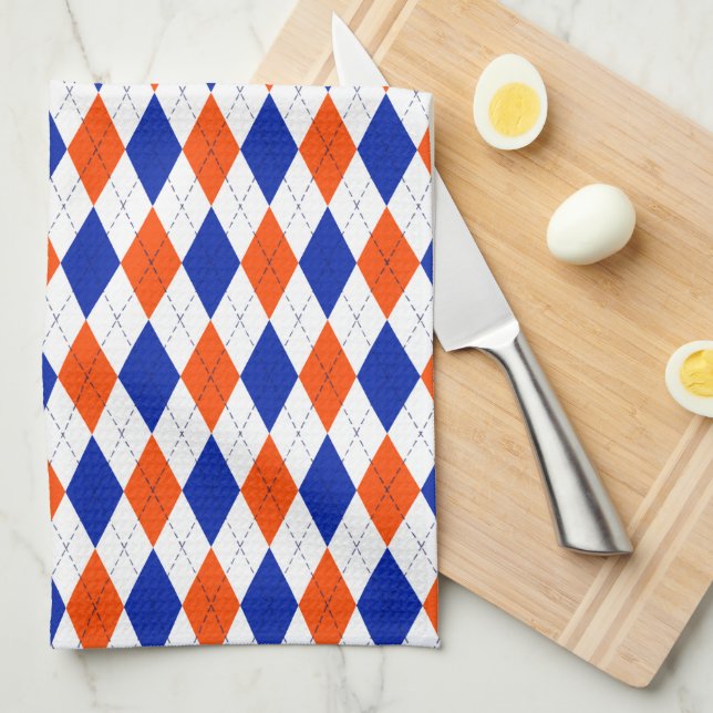 Traditionelle Preppy-Raute in Orange und Blau Geschirrtuch (Viertel Falte)