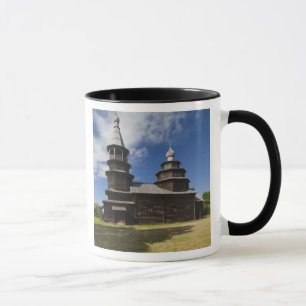 Traditionelle russisch-orthodoxe Holzkirche Tasse