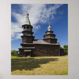 Traditionelle russisch-orthodoxe Kirche aus Holz Poster