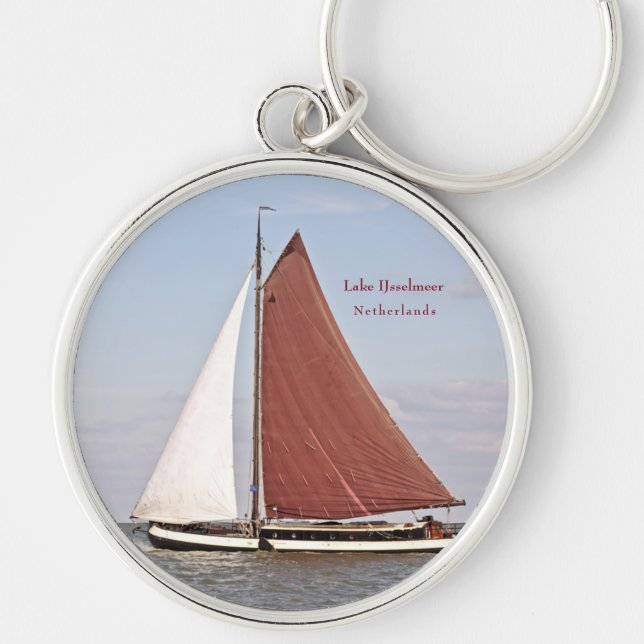 Traditionelle Segelbootfahrt auf dem Ijsselmeer Schlüsselanhänger (Vorne)