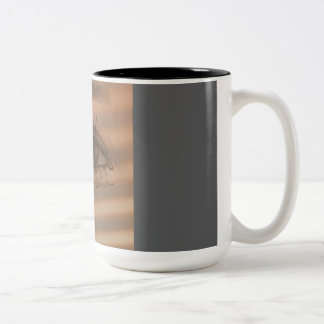 Traditionelle Techniken verbinden moderne Kreativi Zweifarbige Tasse
