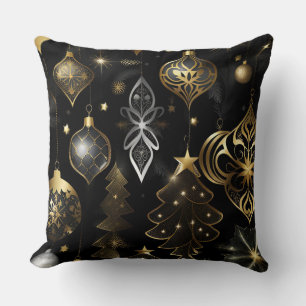 Traditionelle Ziermuster aus Silber und Gold Kissen