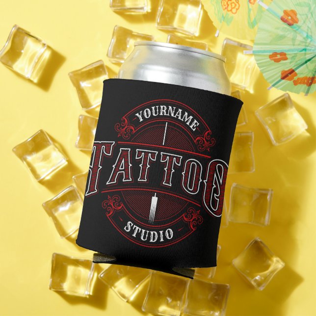 Traditioneller Stil ADD NAME Tattoo Studio Shop Dosenkühler (In Situ Sommer)