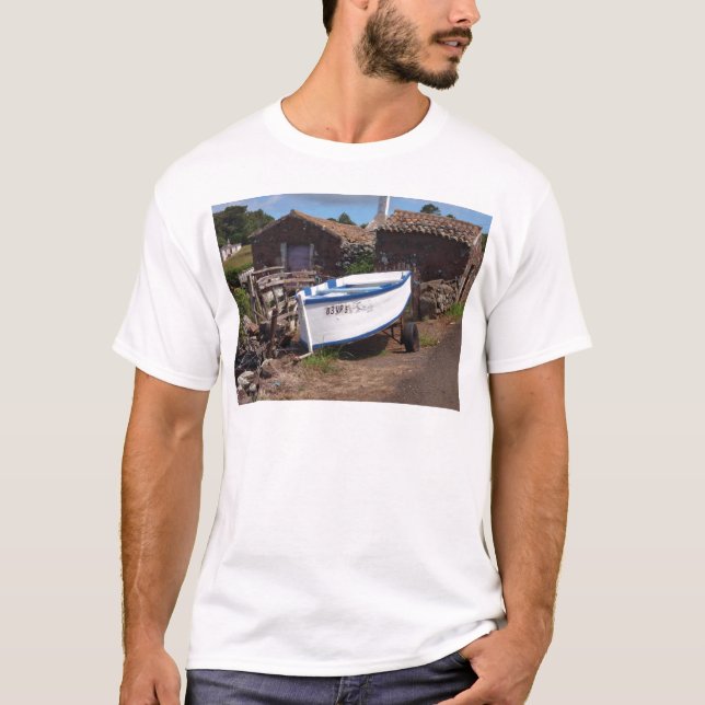 Traditionelles Fischerboot von den Azoren T-Shirt (Vorderseite)