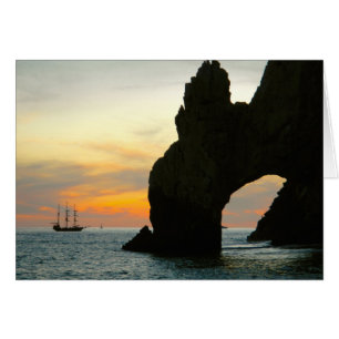 Traditionelles Segelboot bei Sonnenuntergang, Cabo