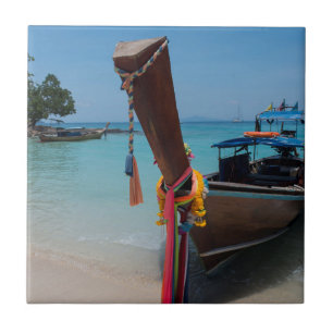 Traditionelles thailändisches Boot Fliese