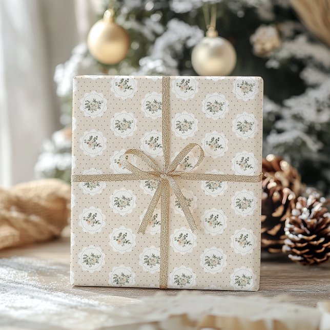 Traditionelles Vintages Beige Weihnachtswrapping P Geschenkpapier (Von Creator hochgeladen)