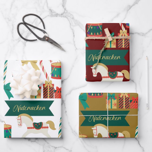 Traditionelles Weihnachtsspielzeug Geschenkpapier Set (Vorderseite)