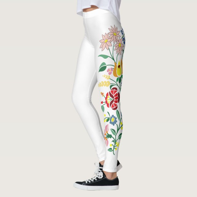Traditonal ungarischer Stickereientwurf Leggings (Links)