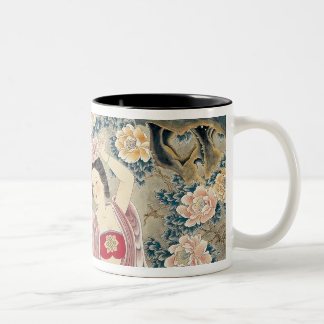 Tragen einer Blume im Kopf Zweifarbige Tasse (Rechts)