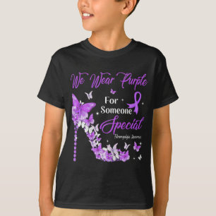 Tragen Lila Schmetterlinge Fibromyalgie Bewusstsei T-Shirt