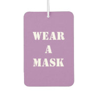 Tragen Sie eine Maske, einen Lavendel mit einem mi
