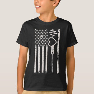 Tragen Sie im Februar die US-Flagge für Herzerkran T-Shirt
