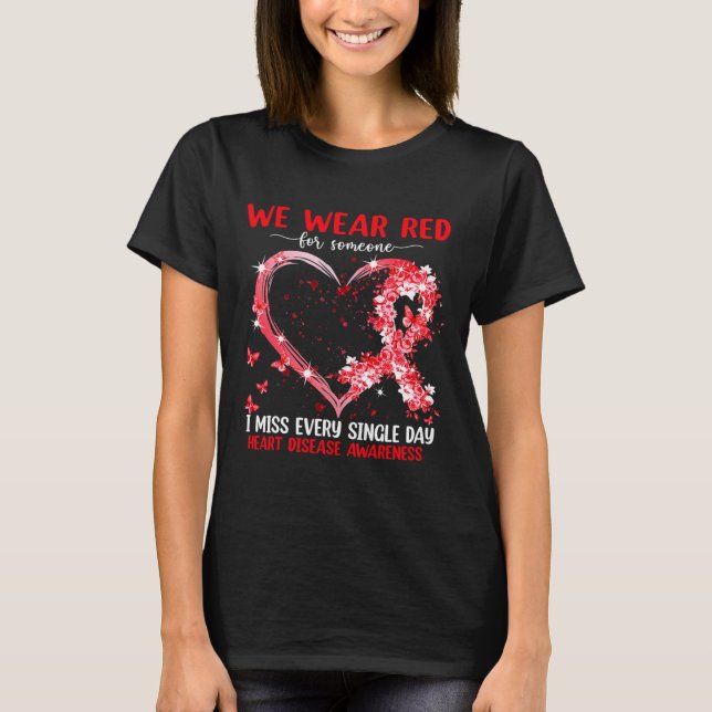 Tragen Sie Pink für Herzerkrankungen Aufklärungskn T-Shirt (Vorderseite)