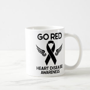 Tragen Sie Rot Für Das Bewusstsein Für Herzkrankhe Kaffeetasse