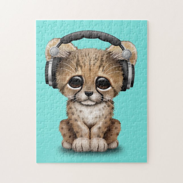 Tragende Kopfhörer niedlicher Babycheetah-DJ (Vertikal)