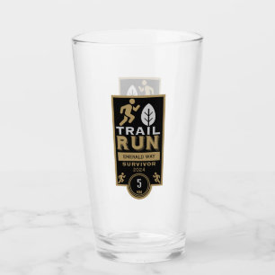 Trail Runner Rennen Wettbewerb Glas