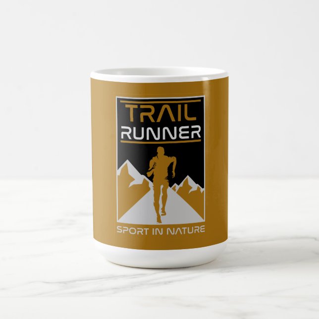 Trail Runner Sport in der Natur Kaffeetasse (Mittel)