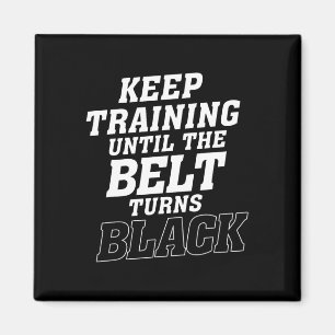 Training behalten, bis der Gürtel Black Karate Ju  Magnet