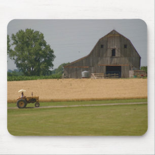 Traktor Mousepad: Traktor und Scheune Mousepad