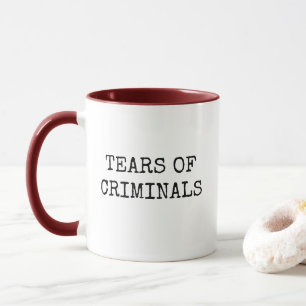 Tränen der Polizei des kriminellen Spaßes Tasse