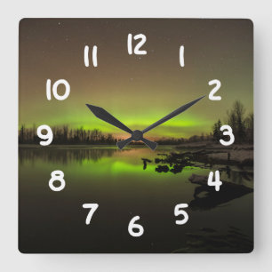 Tranquil Aurora Quadratische Wanduhr