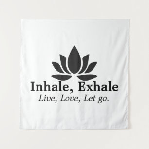 Tranquil Lotus: Einatmen, Inspiration fürs Ausatme Wandteppich