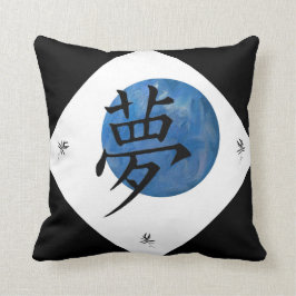 Traum im Kanji Kissen