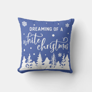 Träumen einer weißen Weihnachts-Winterlandschaft Kissen