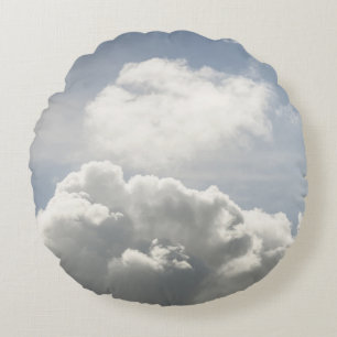 Träumerische karibische Wolken 10 Rundes Kissen