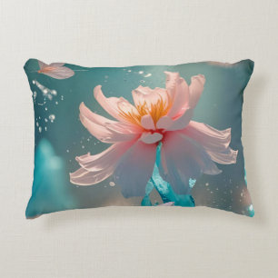 Träumerischer Rosa Lotus und Schmetterling in Aqua Dekokissen