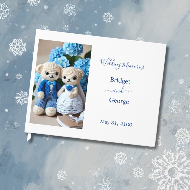 Traumhaftes Hochzeitspaar in Blau und Weiß Gästebuch (Von Creator hochgeladen)