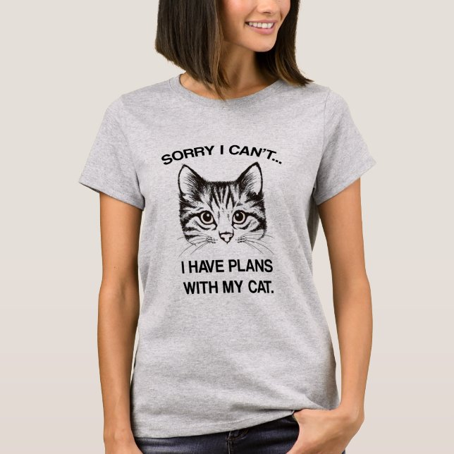 Traurig kippe ich. Ich habe Pläne mit meinem T-Shirt (Vorderseite)