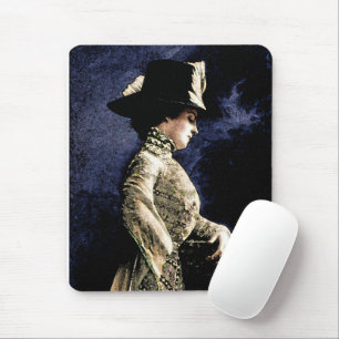 Traurige viktorianische Frau im Vintage-Look mit F Mousepad