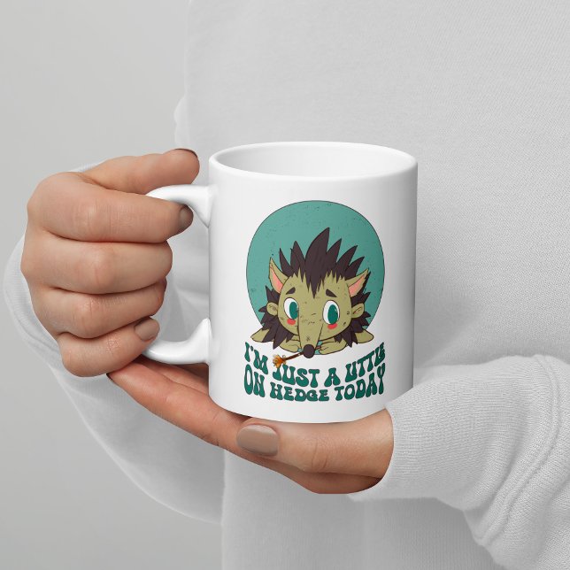 Trauriger kleiner Igel Kaffeetasse (Von Creator hochgeladen)