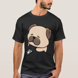 Trauriger Pug, der auf eine Textnachricht wartet T-Shirt