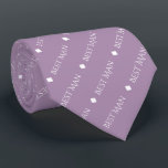 Trauzeuge Wiederholung des weißen Textes auf dem L Krawatte<br><div class="desc">Diese lustige Krawatte ist das perfekte Accessoire für den Trauzeuge bei Ihrer Hochzeit. Es zeichnet sich durch ein schlichtes und dennoch elegantes Design aus, wobei die Wörter "Trauzeuge" in extravaganter, weißer Hauptstadt geschrieben sind, die in einem diagonalen Muster auf einem hellen lila oder Lavendelhintergrund wiederholt werden. Es gibt Diamanten, die...</div>