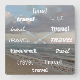 TRAVEL Word Print Beach Picture Fun Quadratische Wanduhr