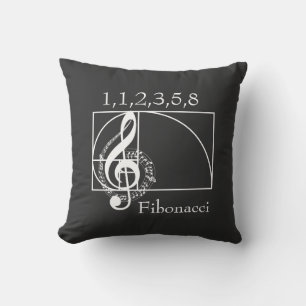 Treble Clef Musical Notes and Fibonacci Spiral Kissen