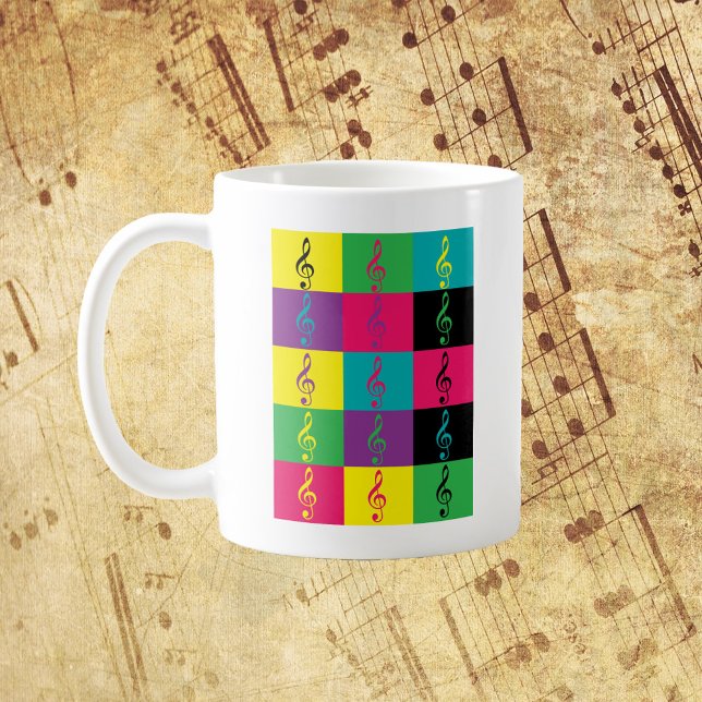 Treble Clef Musikmuster Kaffeetasse (A mug with a bright & bold treble clef pattern)