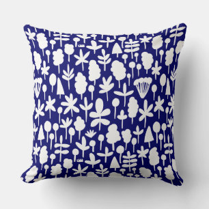 Tree and Leaf form Pattern 051017 - Wt on dk Blue Kissen