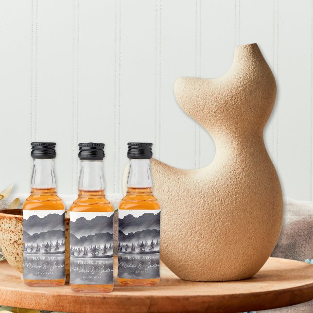 Tree Forest Mountain Black & White Danke Mini Alkoholflaschenetikett (Von Creator hochgeladen)