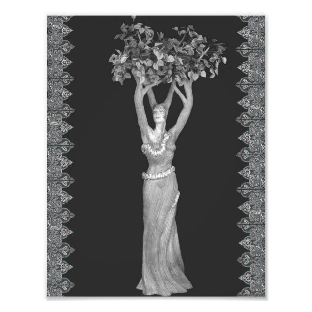 Tree Goddess Schwarz-Weiß-Poster Fotodruck (Vorne)