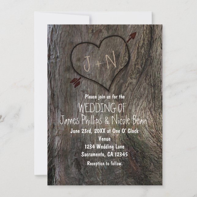 Tree Trunk + Carved Heart Wedding Einladungen (Vorderseite)