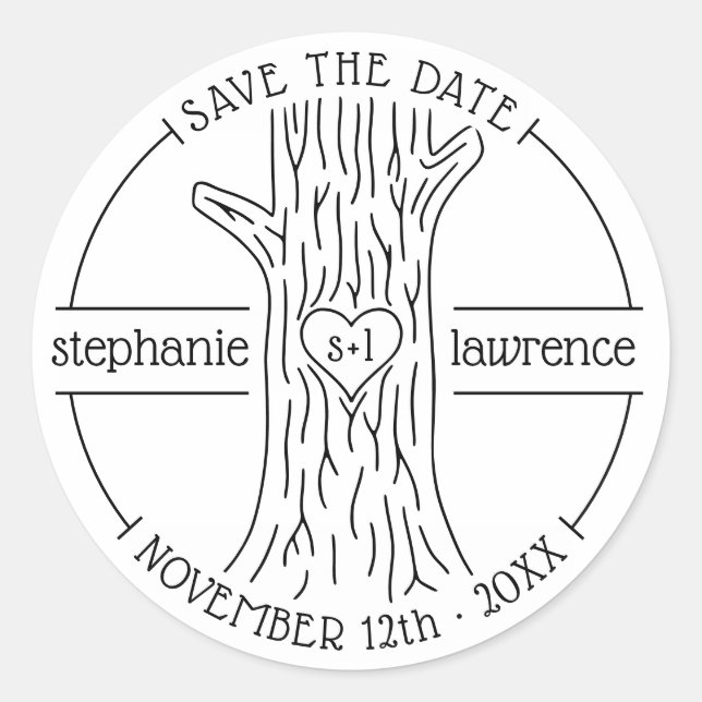 Tree Trunk Initials | Rustic Wedding Save The Date Runder Aufkleber (Vorderseite)