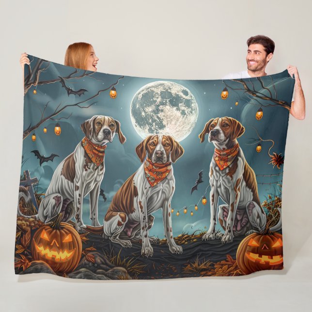 Treeing Walker Halloween Spooky Fleecedecke (Beispiel)