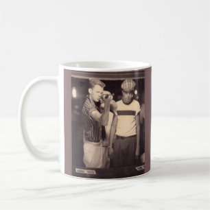 Treffe das Ziel und gewinne eine Kewpie-Puppe Kaffeetasse