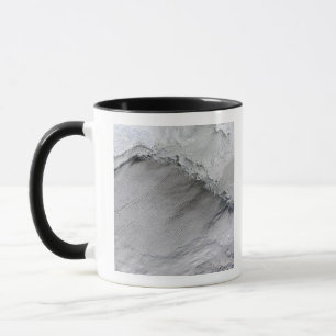 Treibeis- und Wolkenstraßen im Bering-Meer Tasse