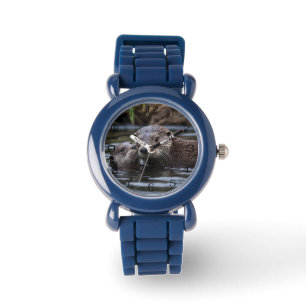 **"Treibend in Liebe: Mutter und Baby Otter"** Armbanduhr