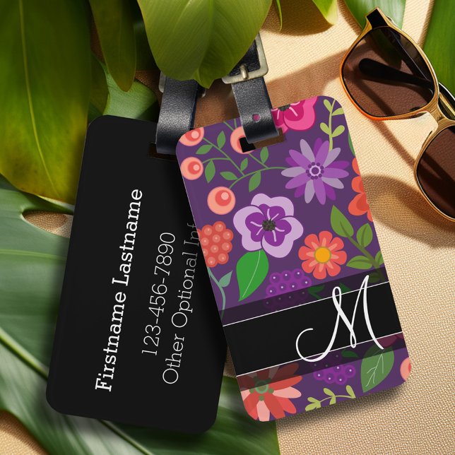 Trendfarbenes Muster Lila und Schwarz Monogramm Gepäckanhänger (Personalized luggage tag with retro flower pattern and monogram - add contact information on back)